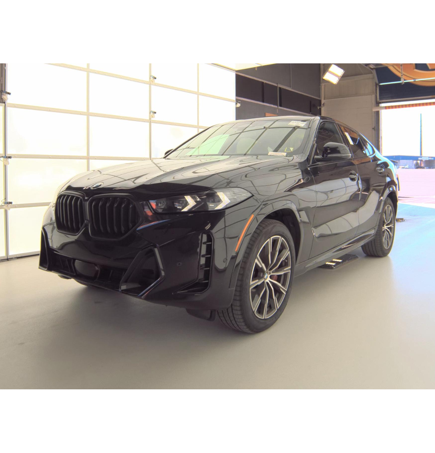 2024 BMW X6 xDrive40i