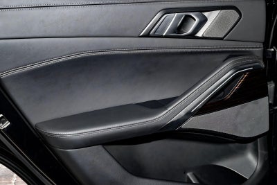 2025 BMW X6 xDrive40i