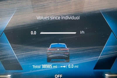 2025 BMW X6 xDrive40i