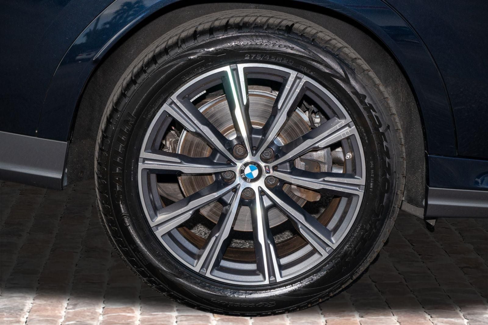 2025 BMW X6 xDrive40i
