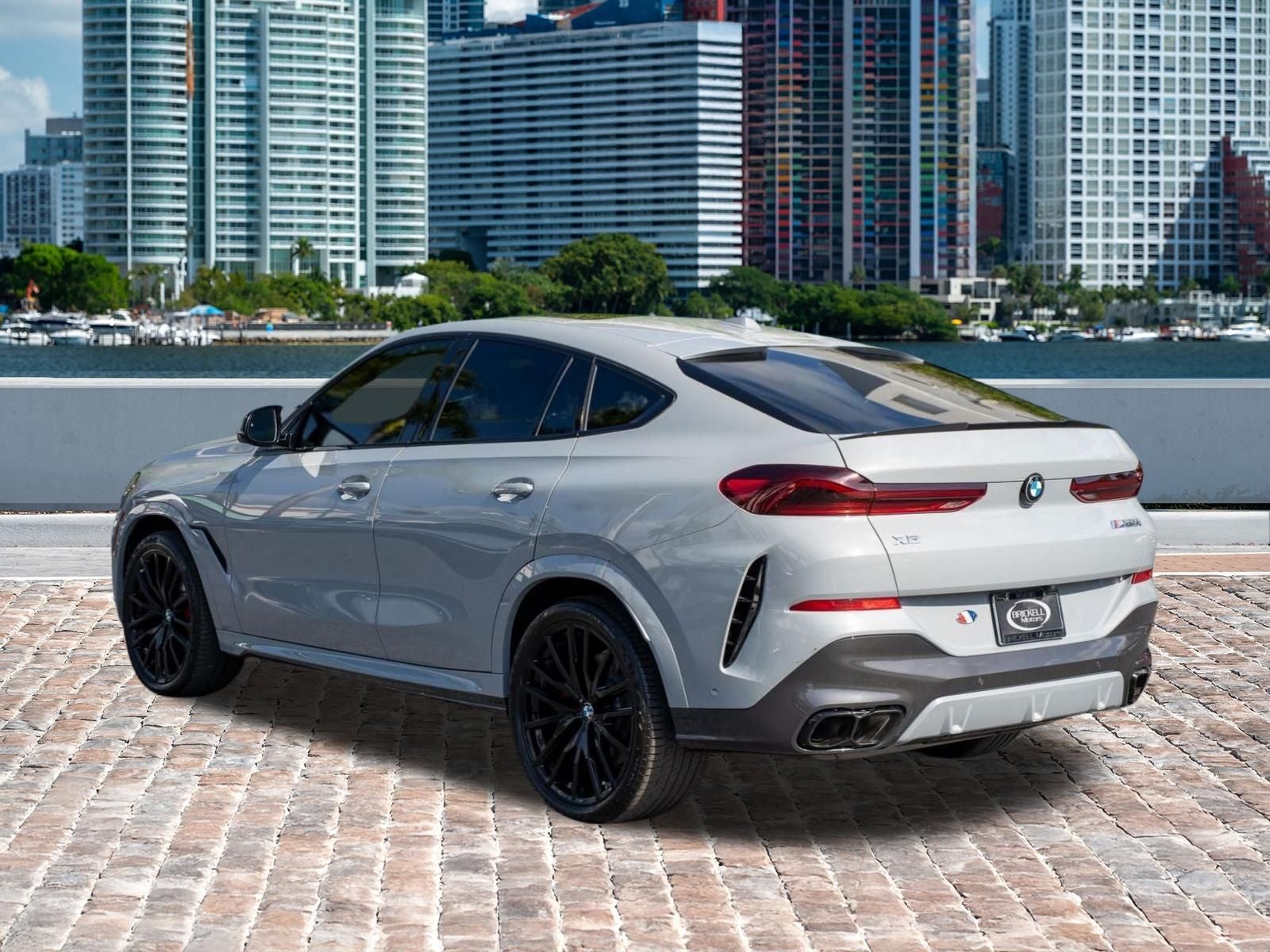 2024 BMW X6 M60i