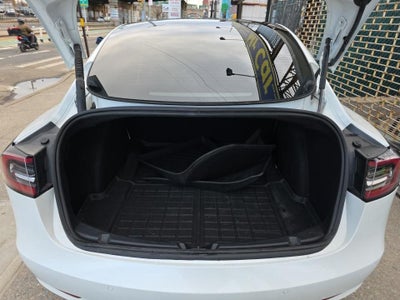 2022 Tesla Model 3 Base