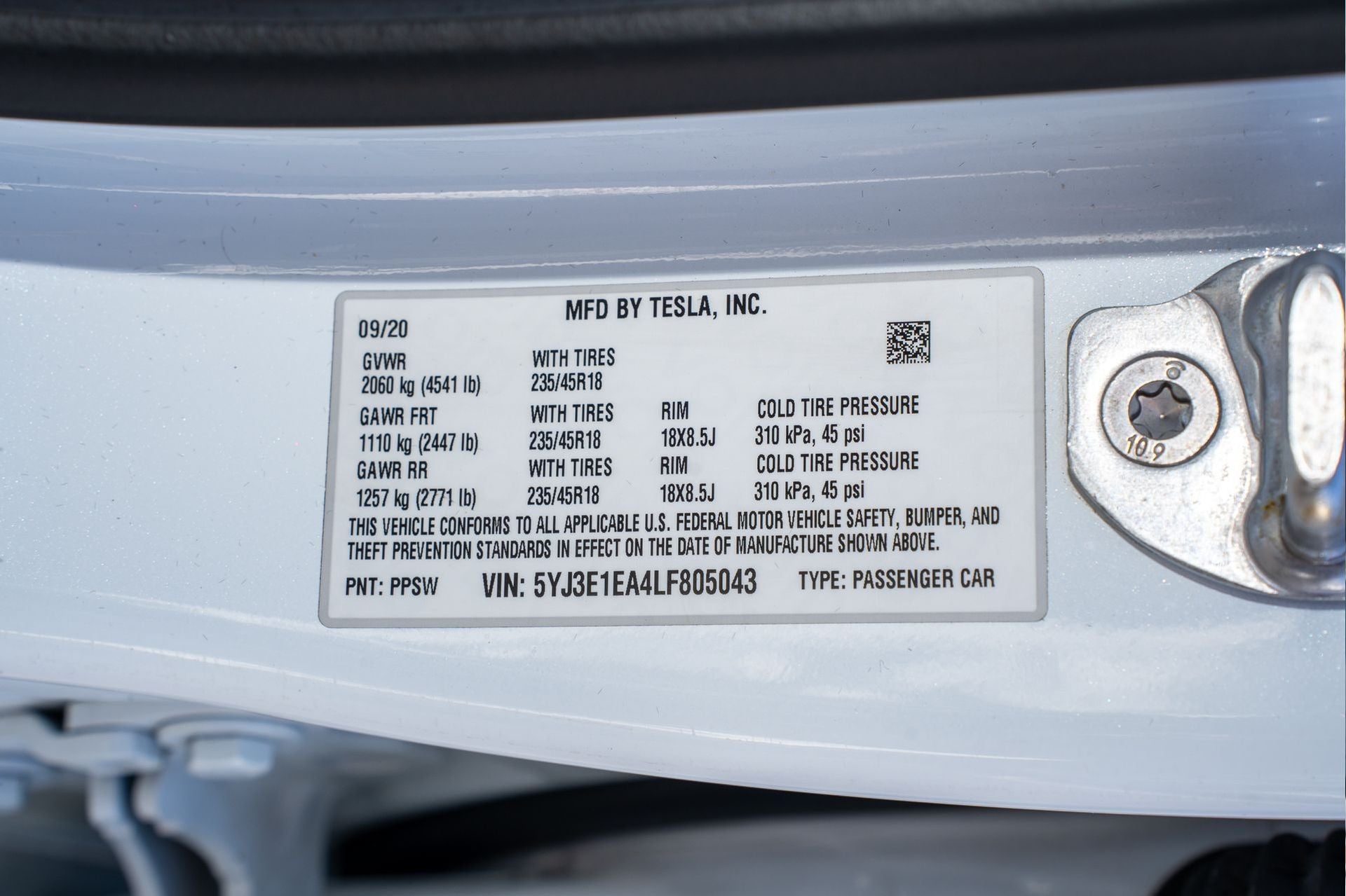 2020 Tesla Model 3 Standard Range Plus