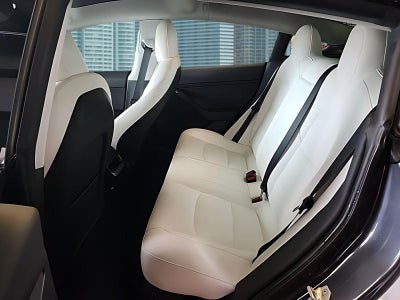 2023 Tesla Model 3 Performance