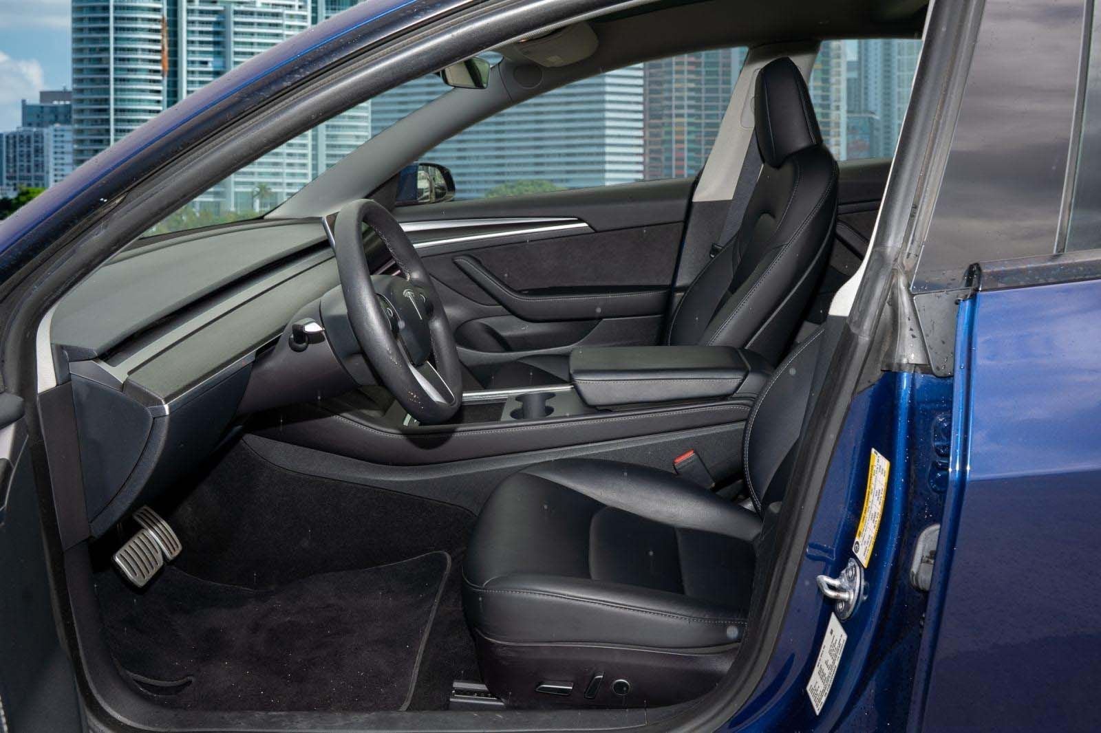 2023 Tesla Model 3 Performance