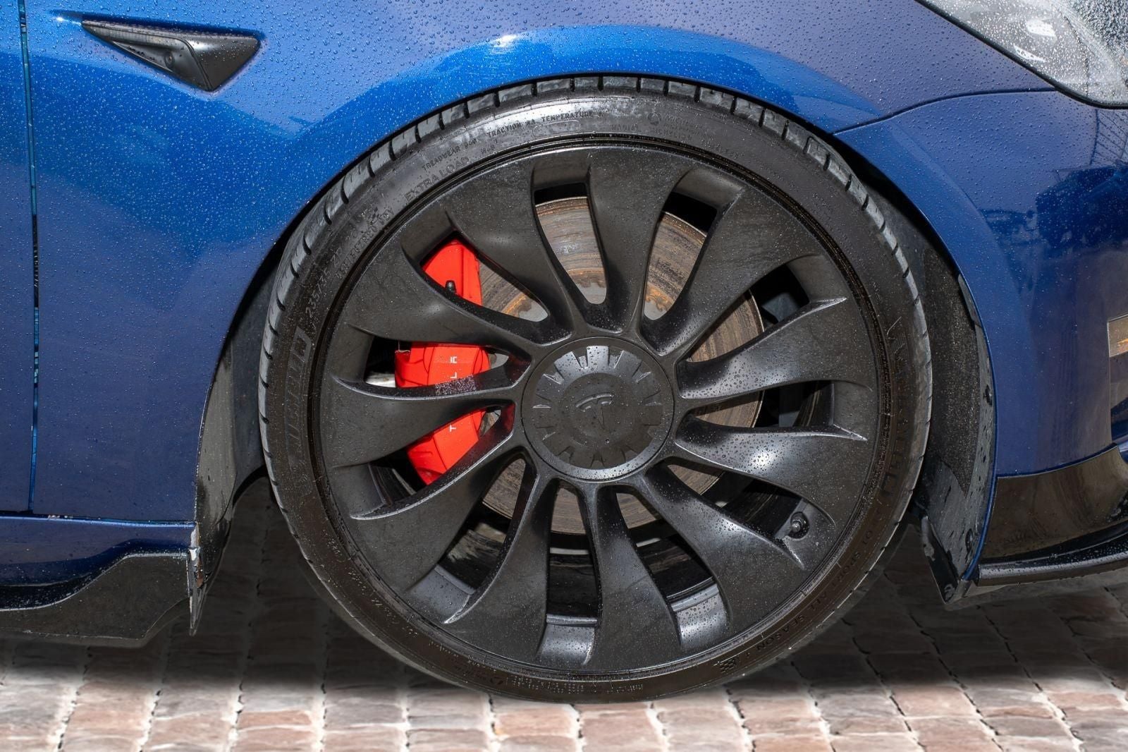 2023 Tesla Model 3 Performance