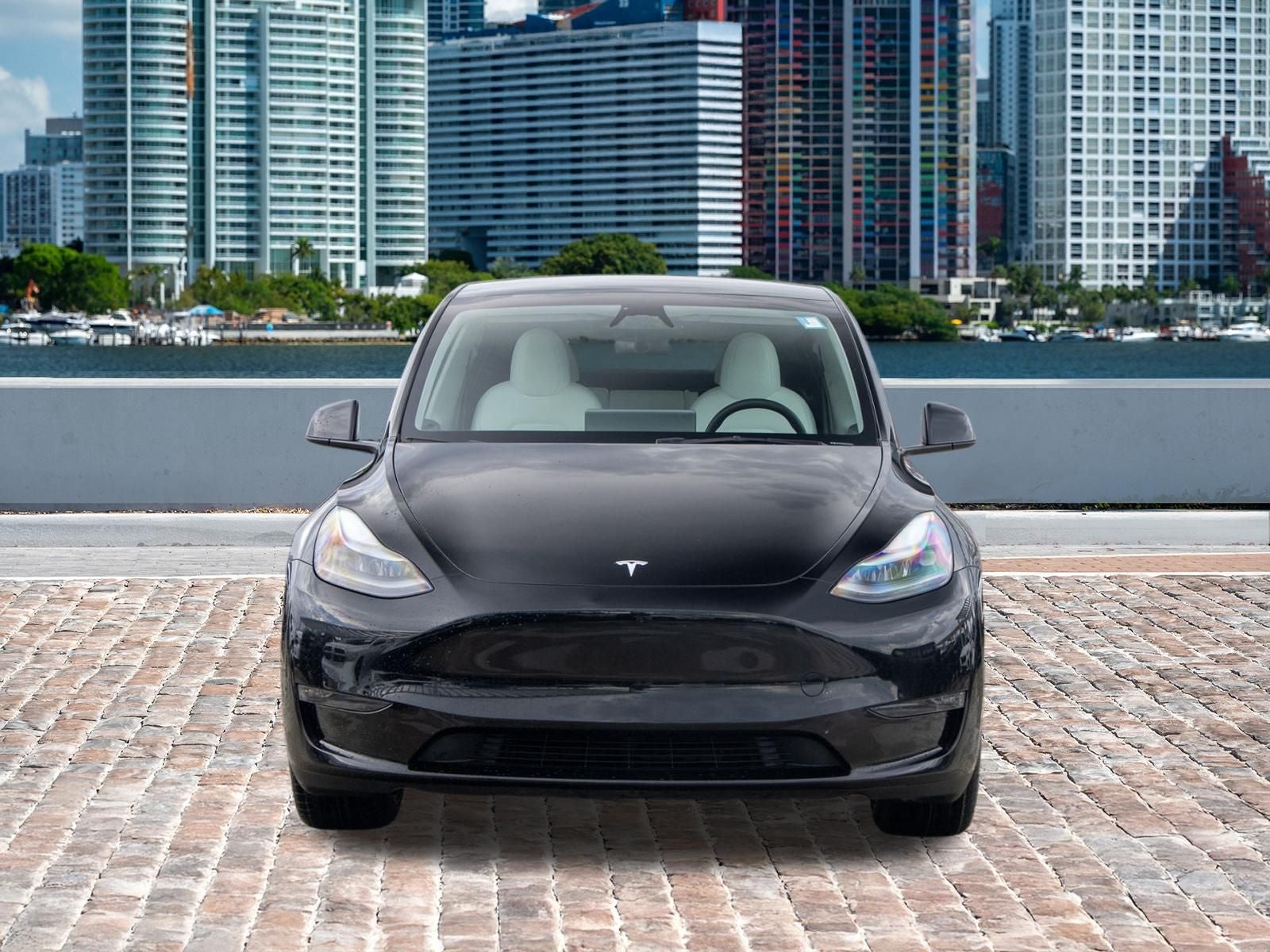 2024 Tesla Model Y Long Range
