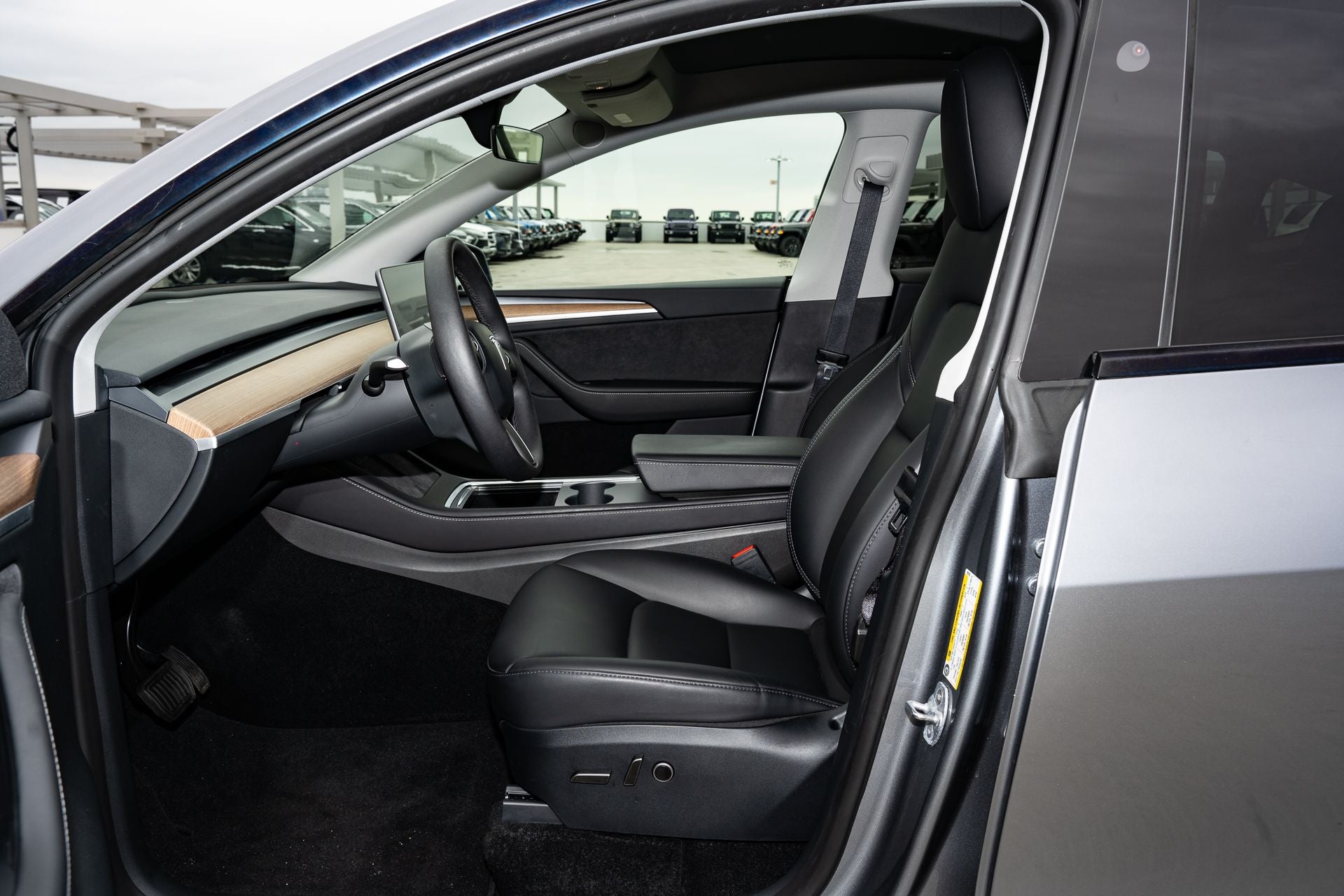 2024 Tesla Model Y Long Range