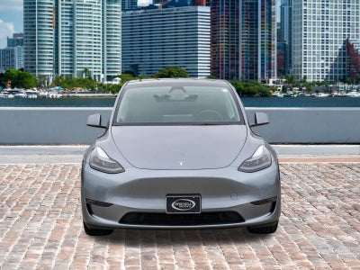 2024 Tesla Model Y Long Range