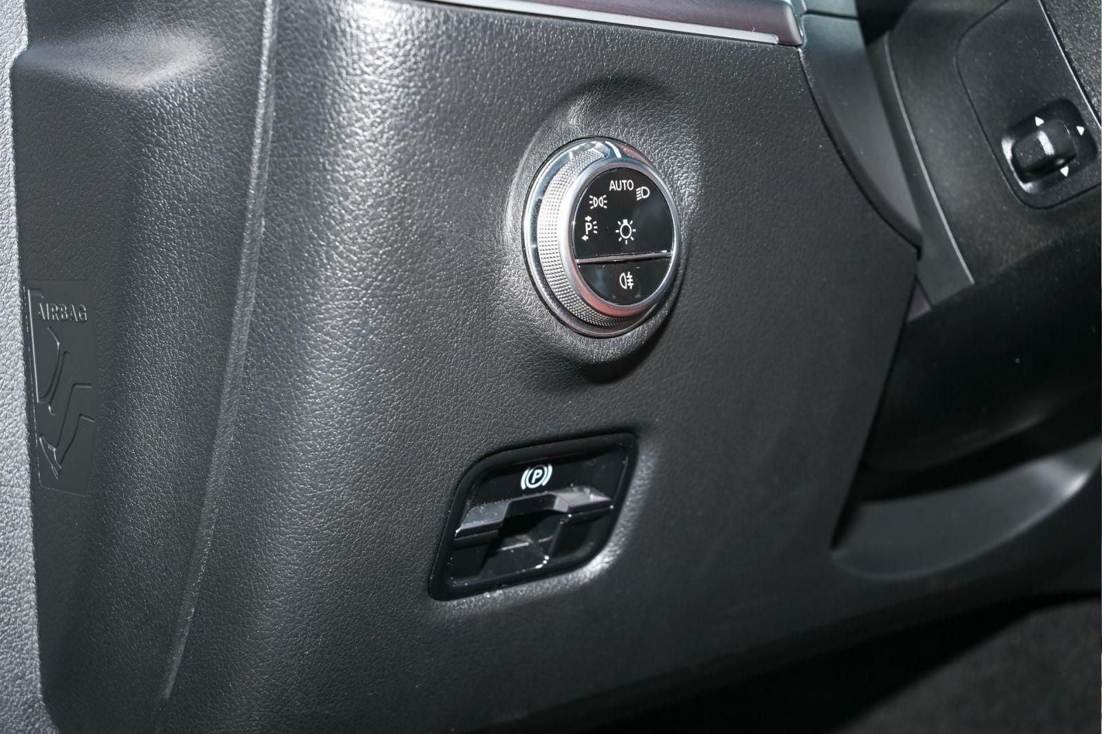 2022 Mercedes-Benz C-Class C 300