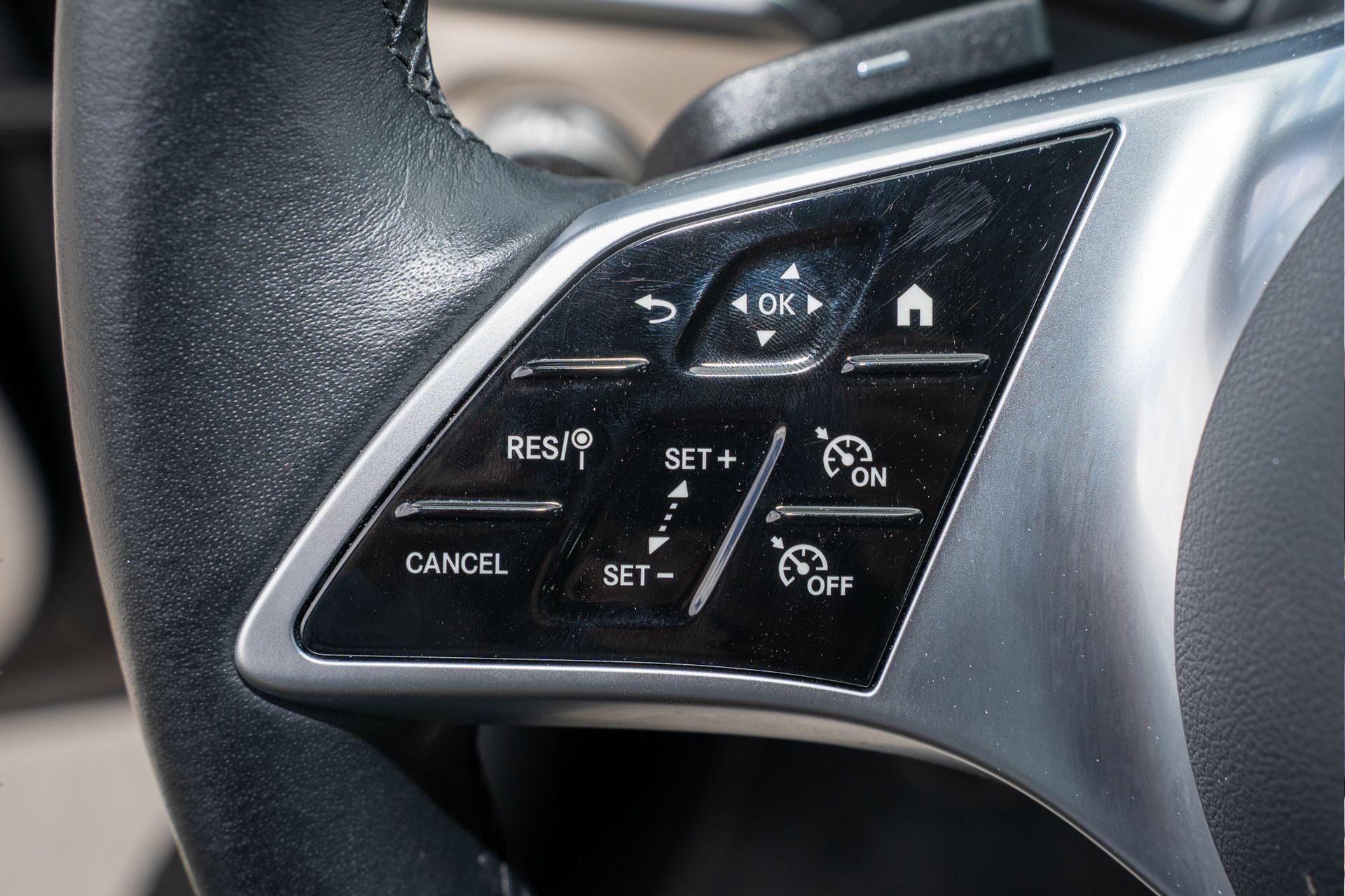 2025 Mercedes-Benz C-Class C 300 4MATIC®