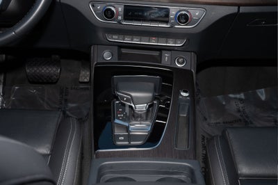 2024 Audi Q5 45 S line Premium quattro