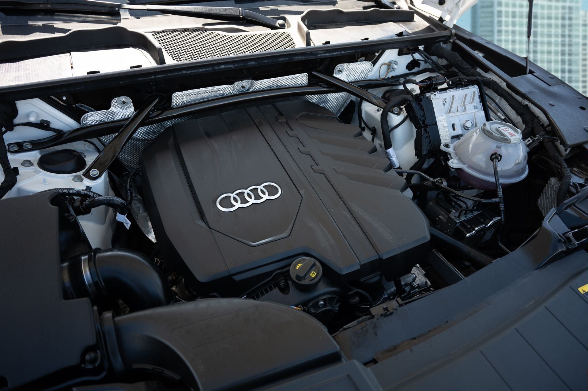 2024 Audi Q5 45 S line Premium quattro