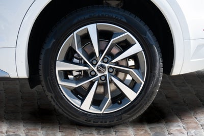 2024 Audi Q5 45 S line Premium quattro
