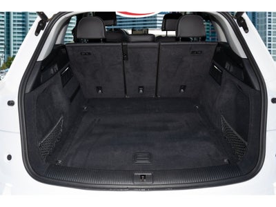 2024 Audi Q5 45 S line Premium quattro