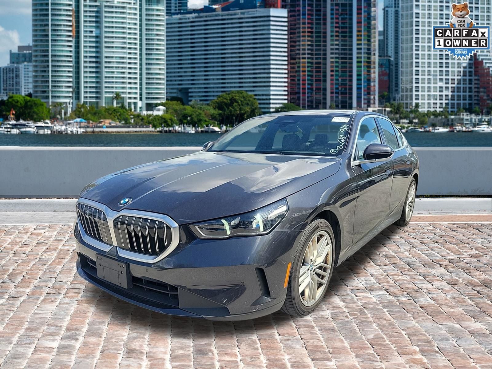 2024 BMW 5 Series 530i