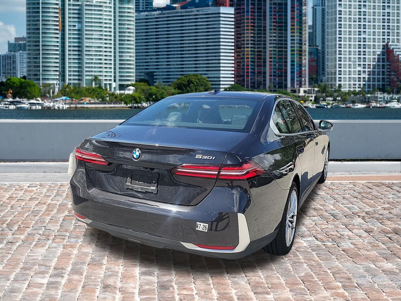 2024 BMW 5 Series 530i