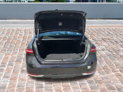 2024 BMW 5 Series 530i