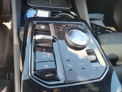 2024 BMW 5 Series 530i