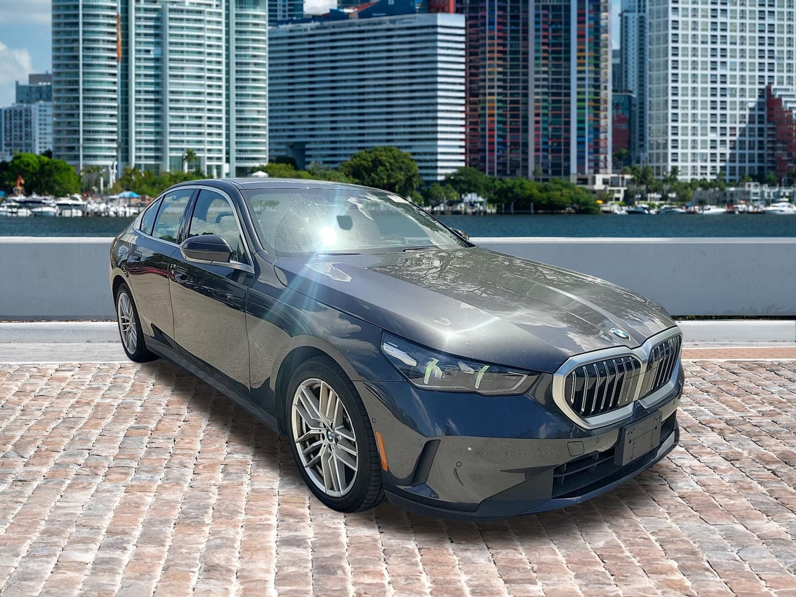 2024 BMW 5 Series 530i