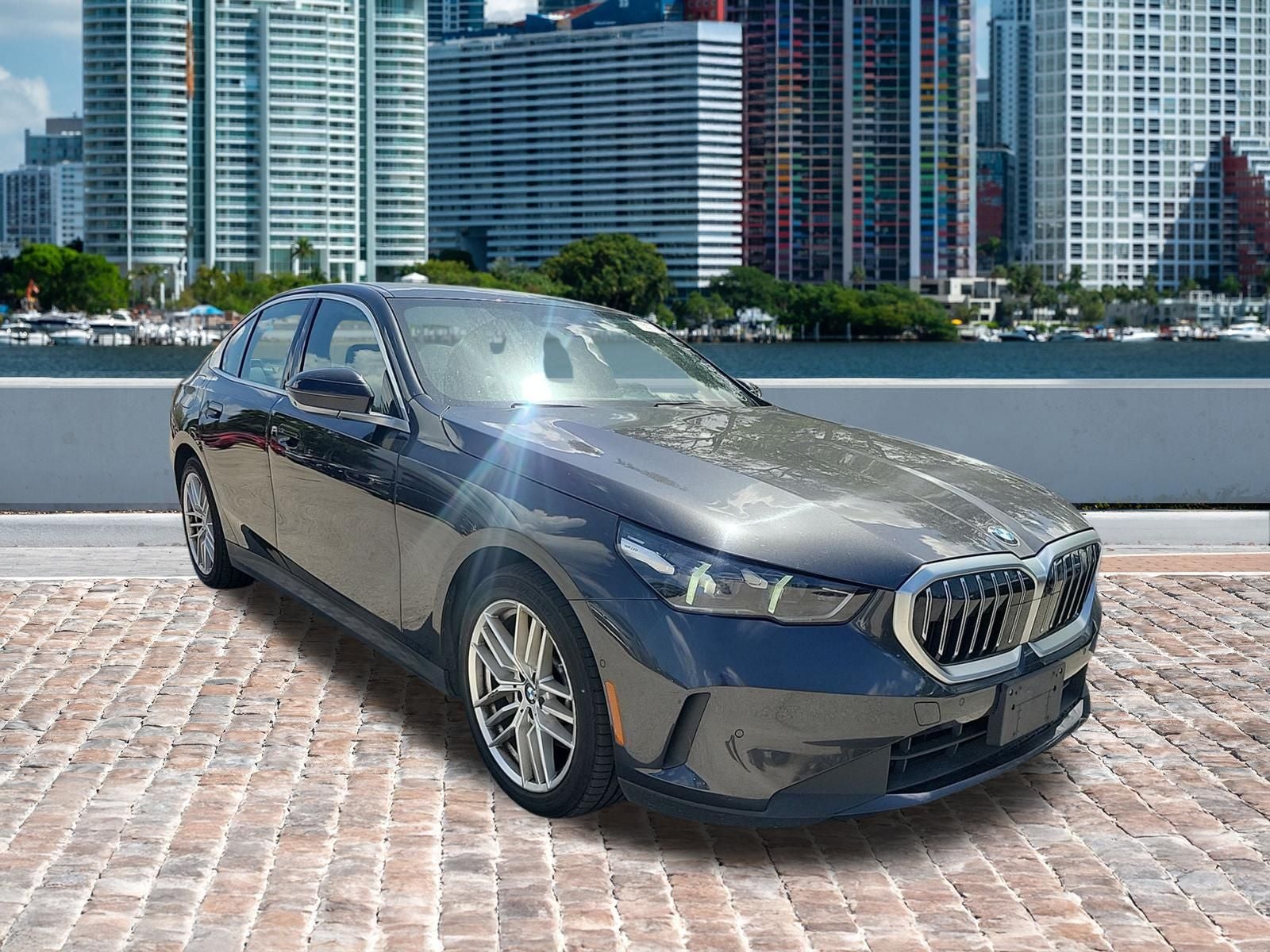 2024 BMW 5 Series 530i