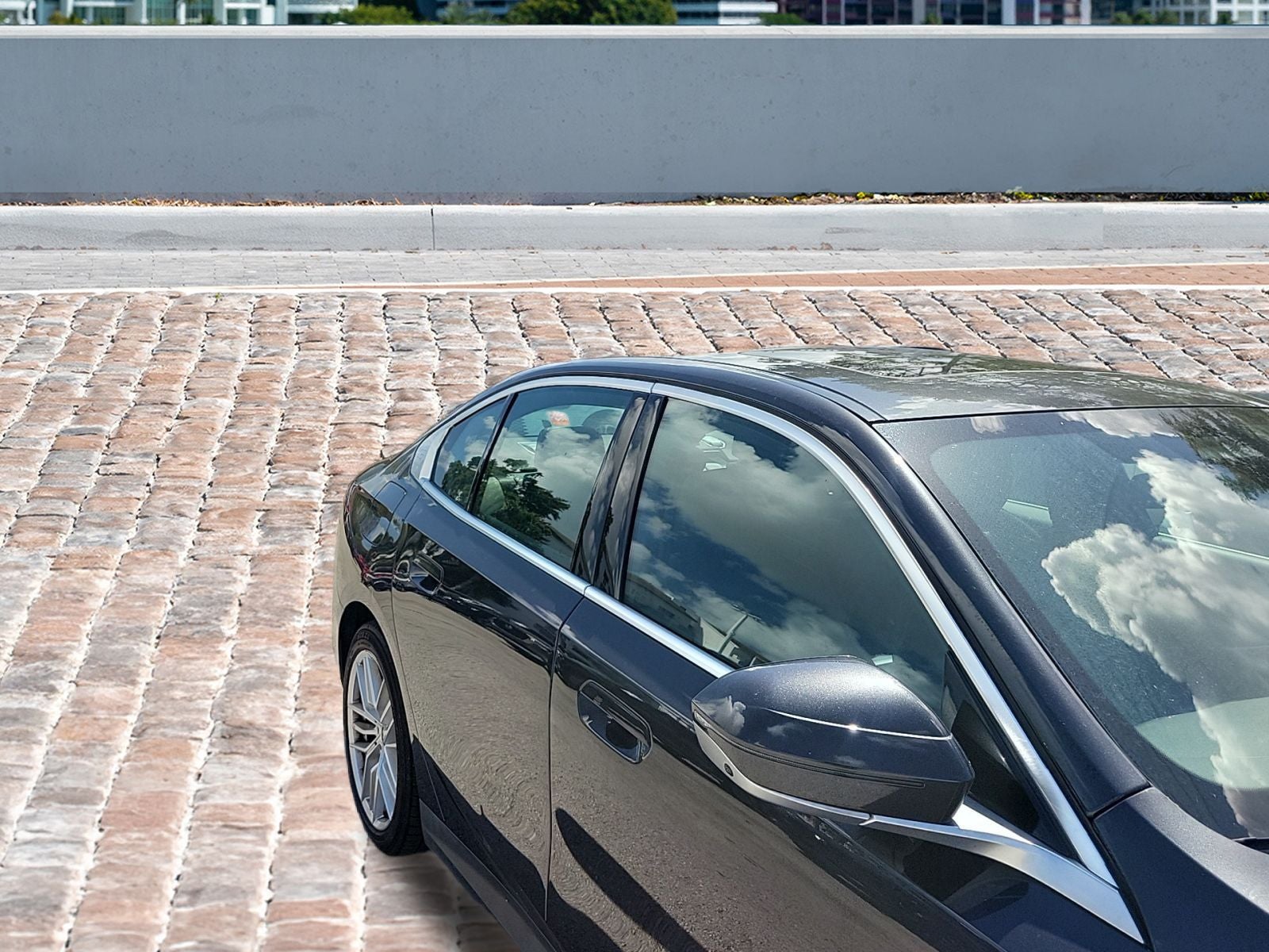 2024 BMW 5 Series 530i