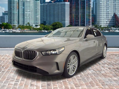 2024 BMW 5 Series 530i
