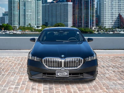 2024 BMW i5 eDrive40