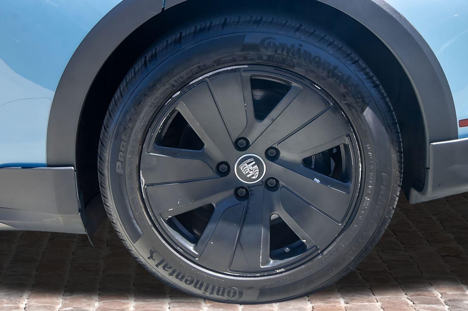 2022 Porsche Taycan Cross Turismo 4
