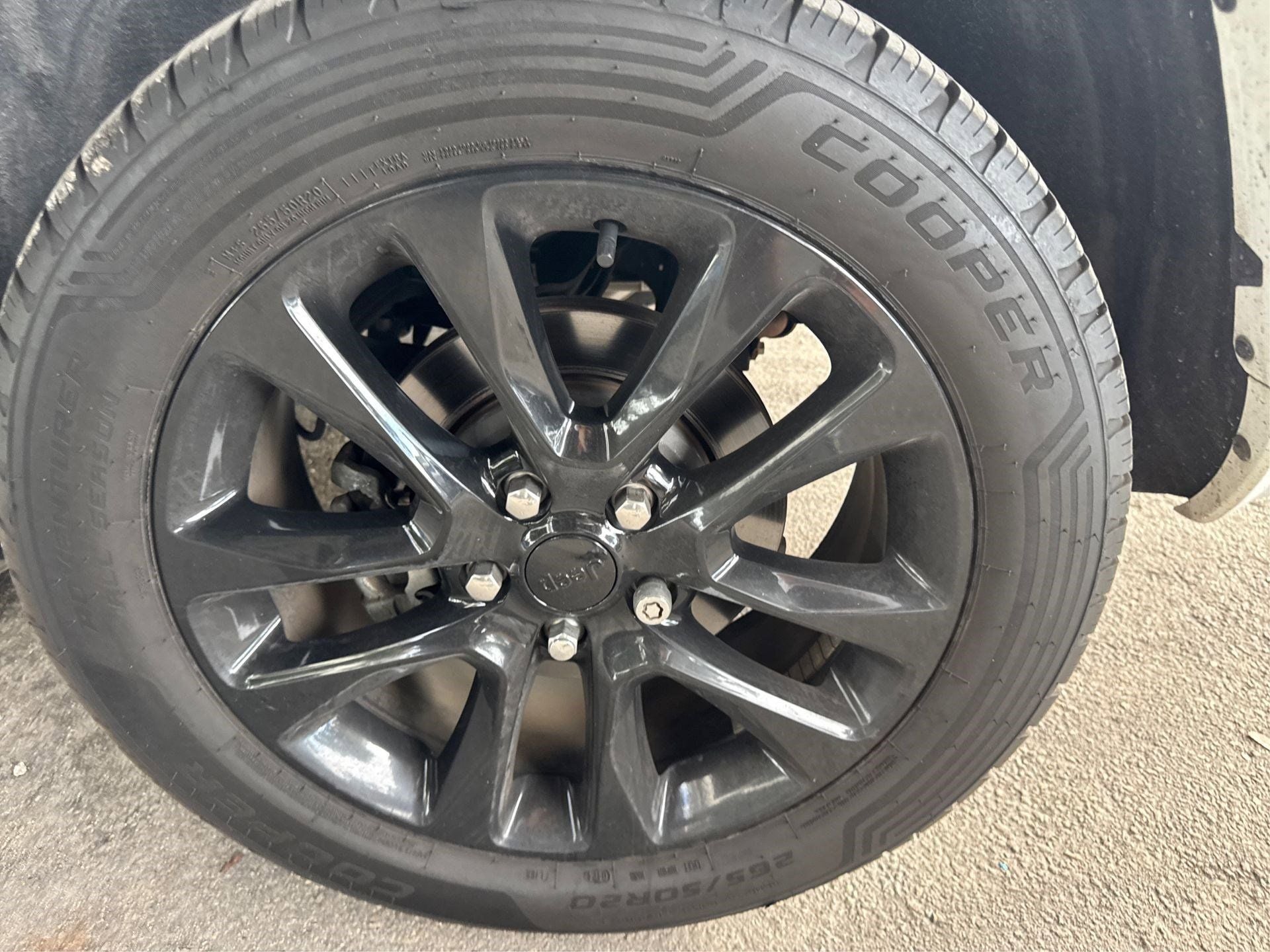 2021 Jeep Grand Cherokee Laredo X