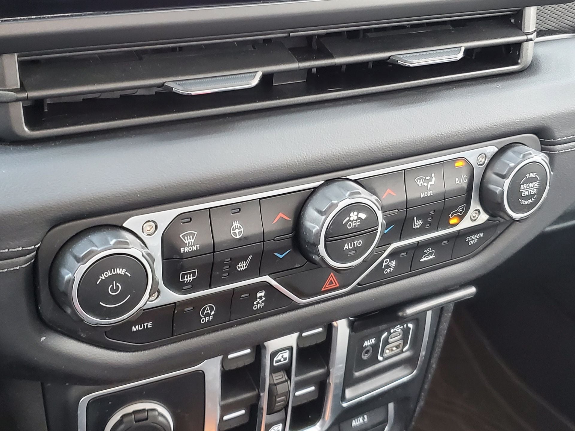 2024 Jeep Gladiator Mojave