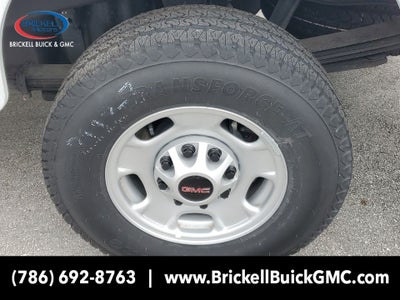 2024 GMC Sierra 2500HD Pro