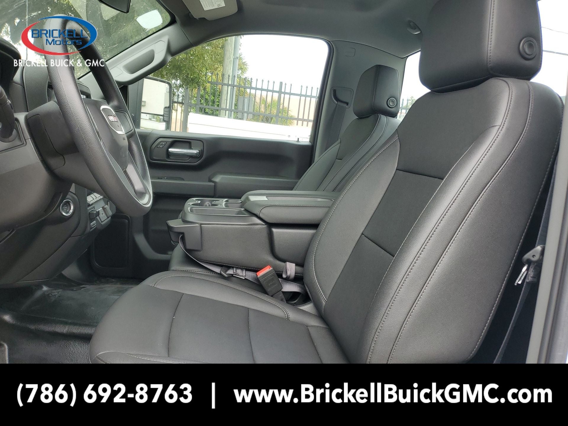 2024 GMC Sierra 2500HD Pro