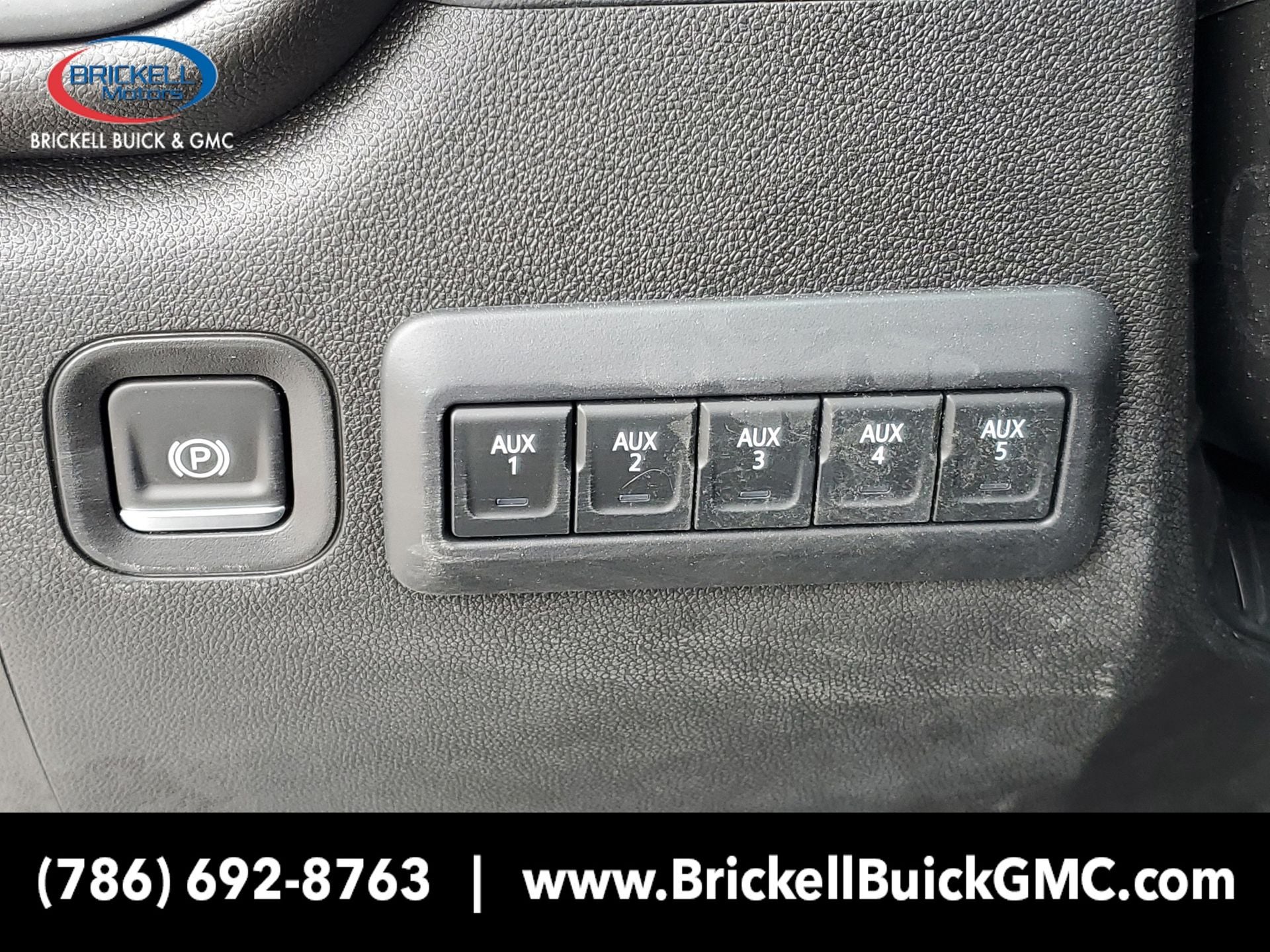 2024 GMC Sierra 2500HD Pro