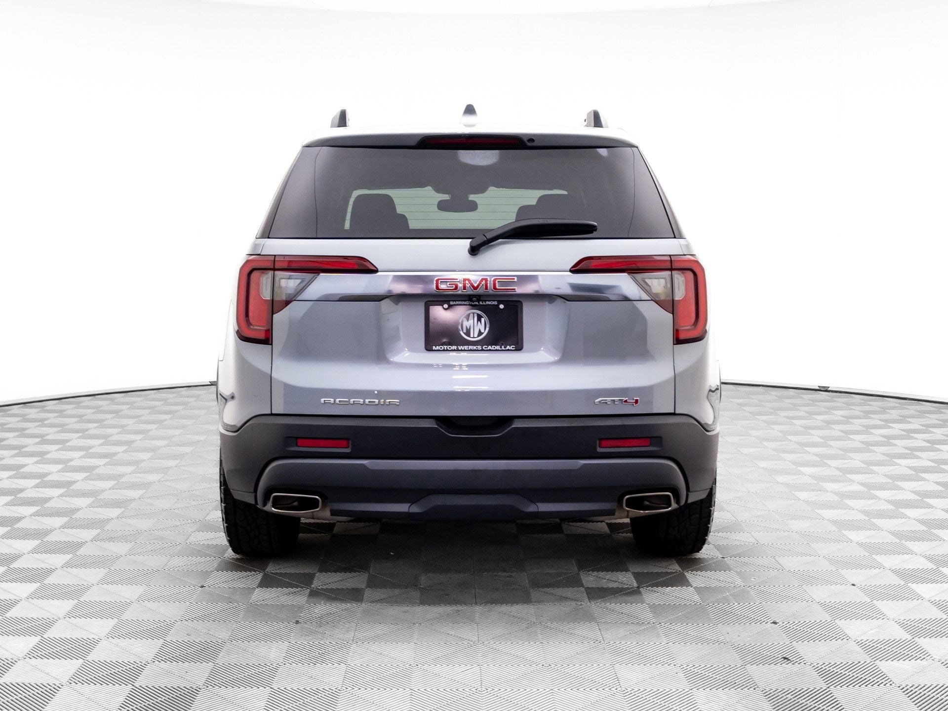 2023 GMC Acadia AT4