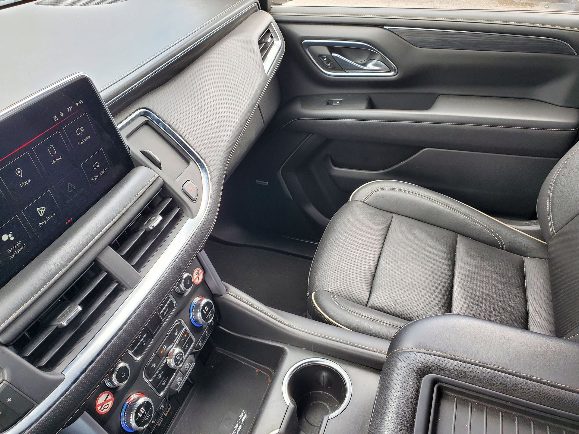 2023 GMC Yukon XL SLT