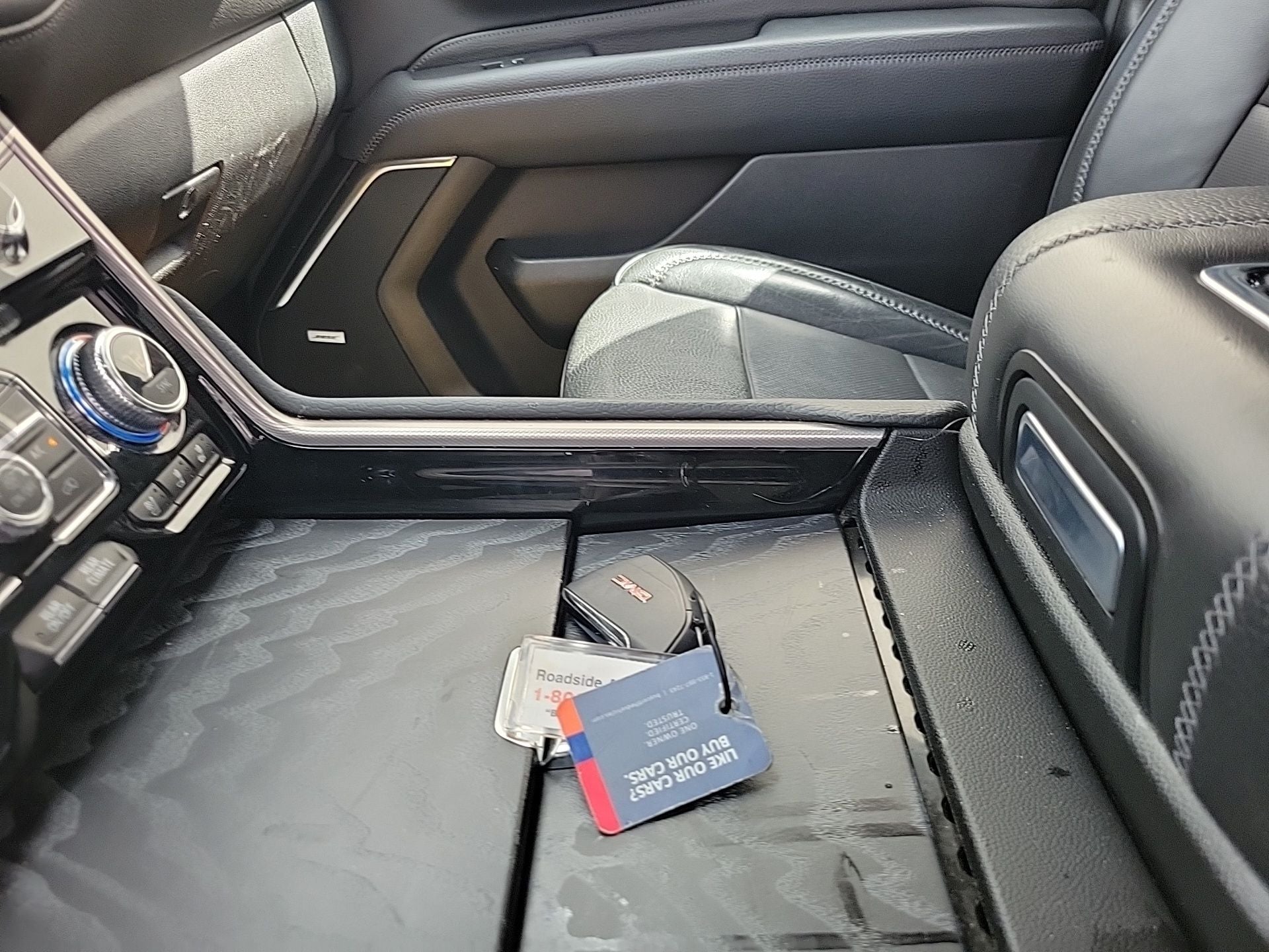 2024 GMC Yukon XL Denali