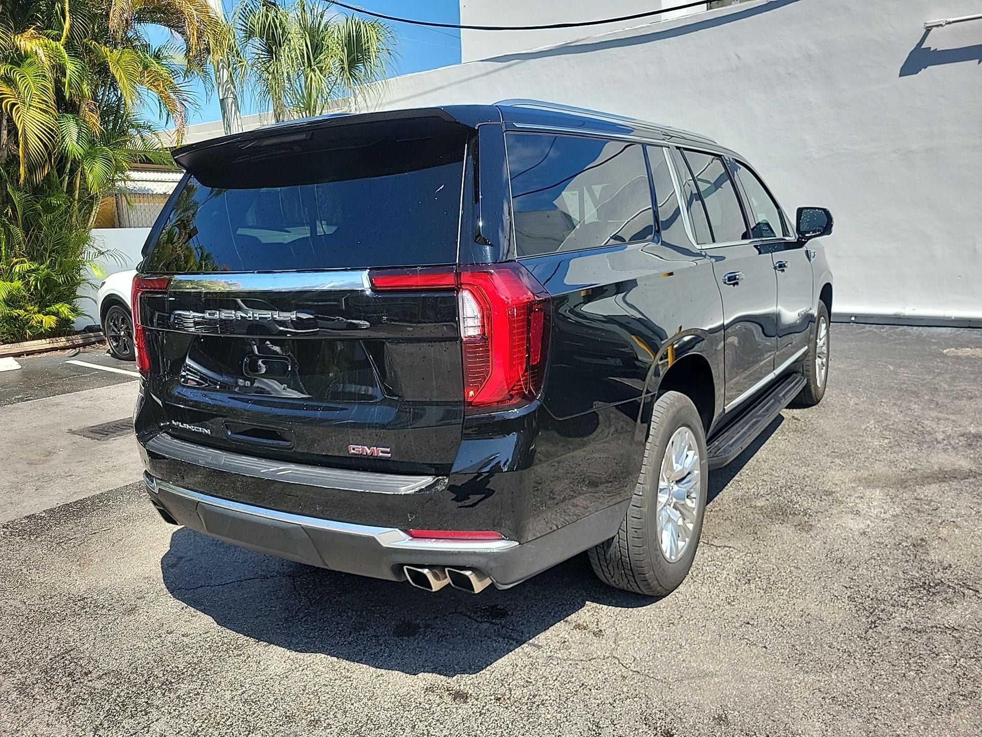 2025 GMC Yukon XL Denali