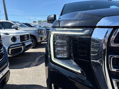 2021 GMC Yukon SLT