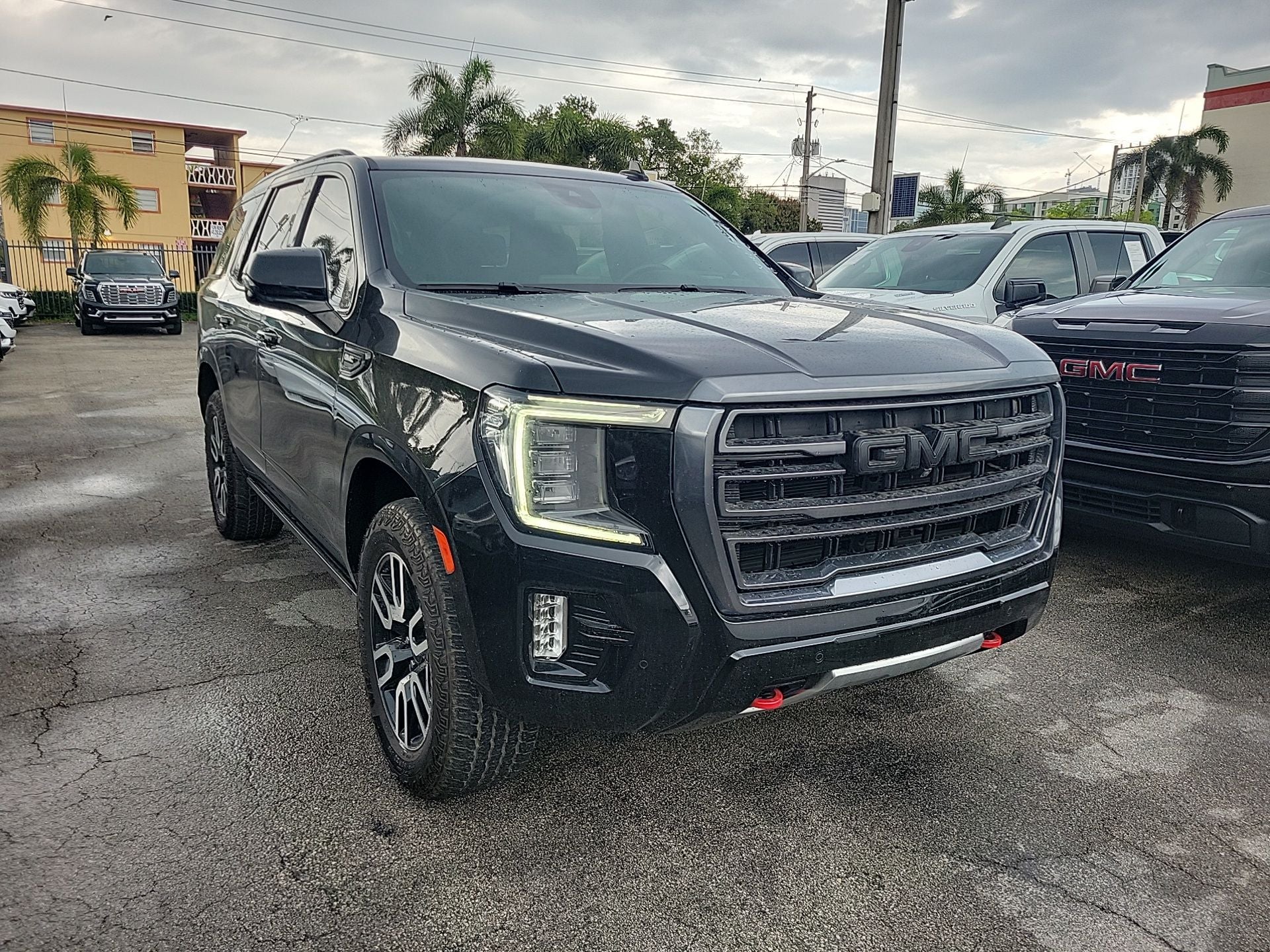 2024 GMC Yukon AT4