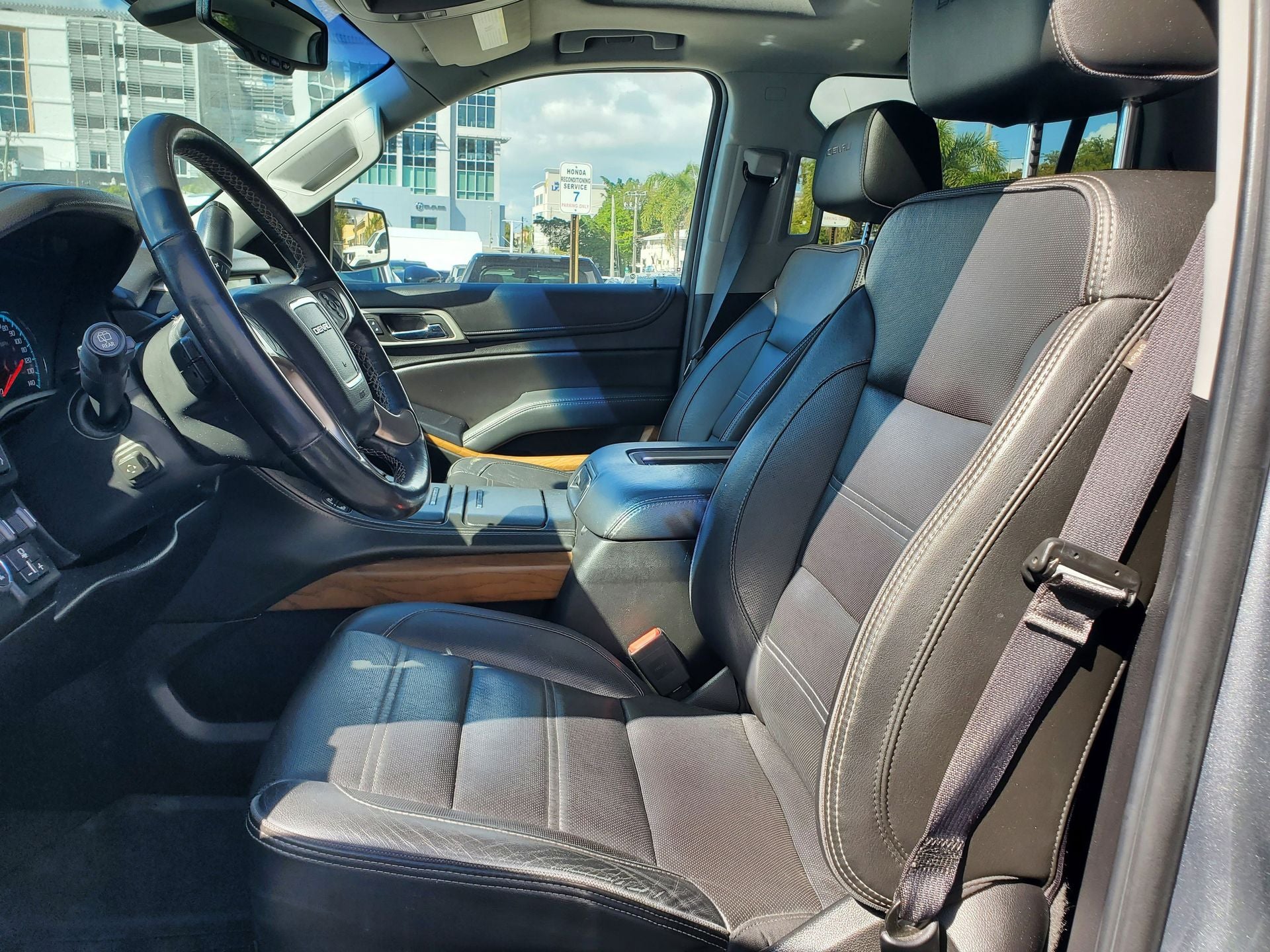 2019 GMC Yukon Denali