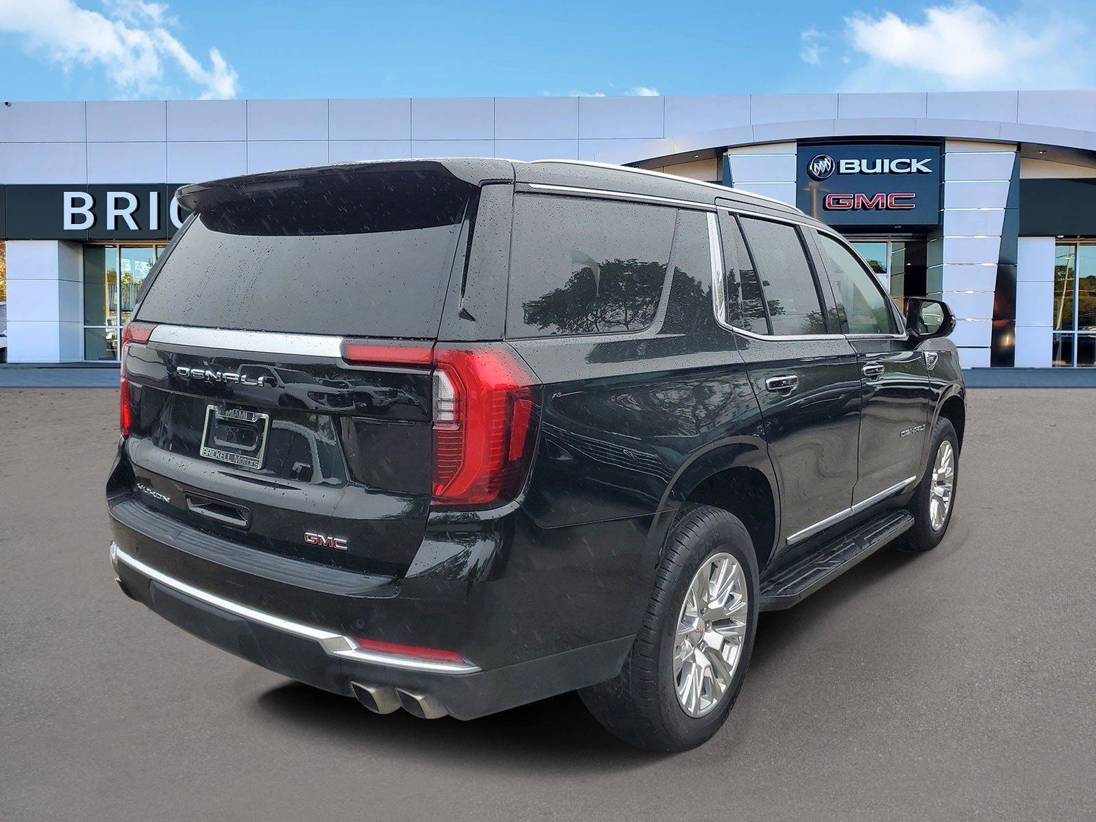 2025 GMC Yukon Denali