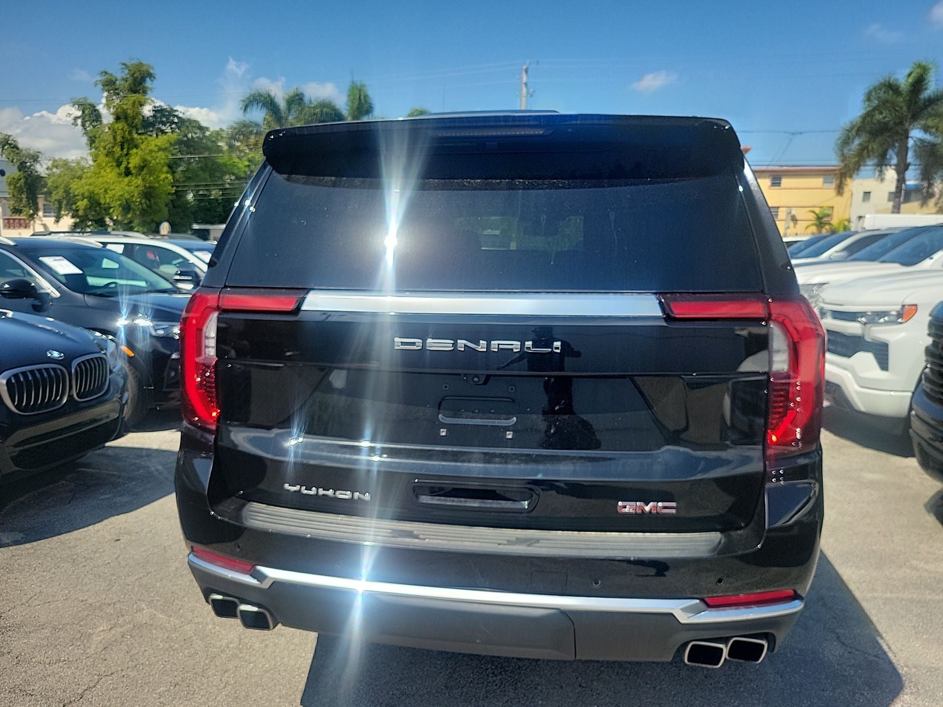 2025 GMC Yukon Denali