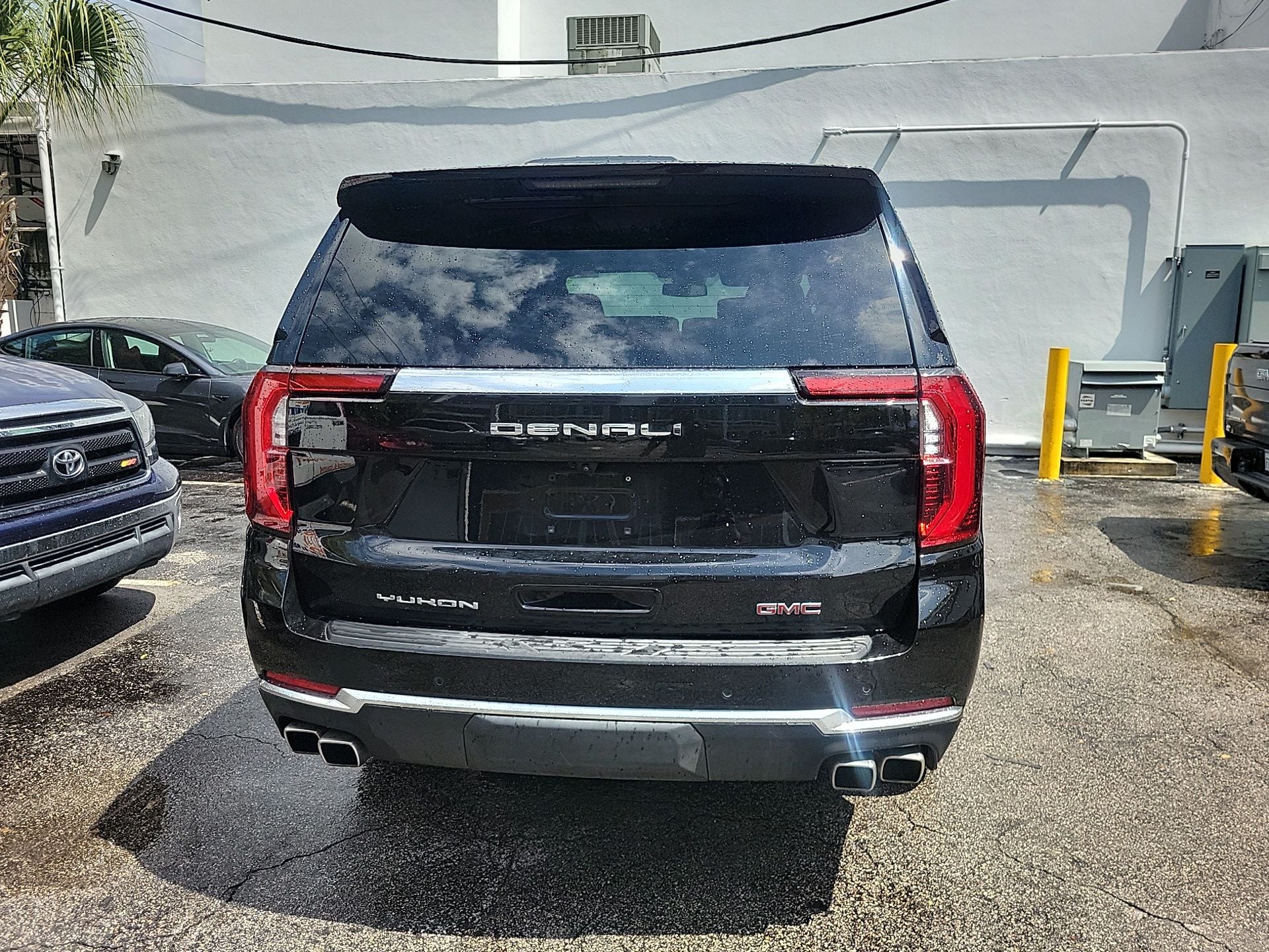 2025 GMC Yukon Denali