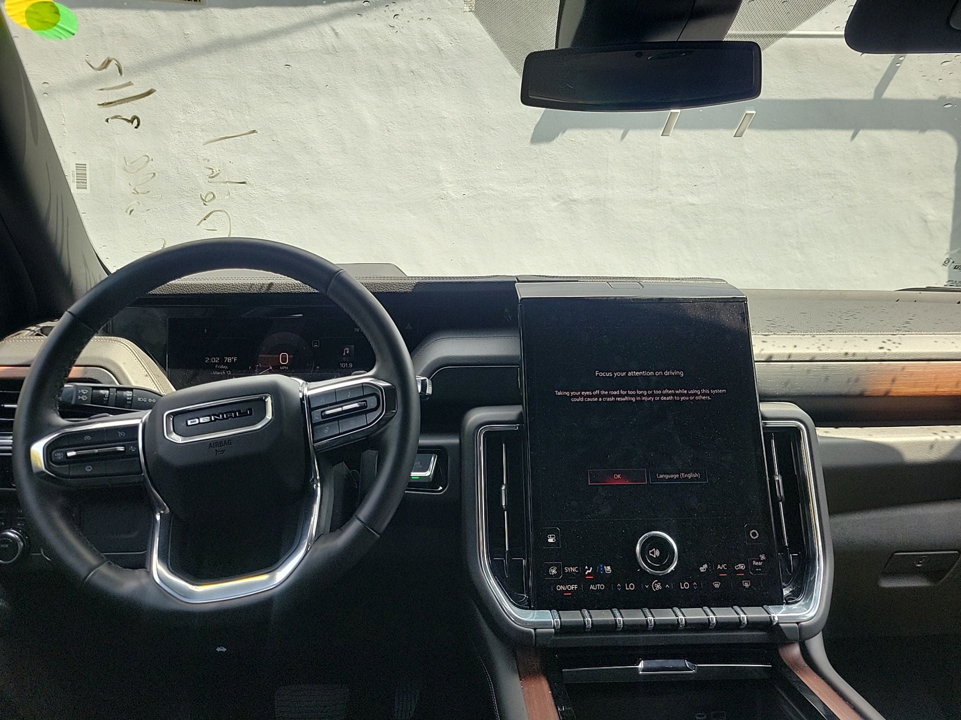 2025 GMC Yukon Denali