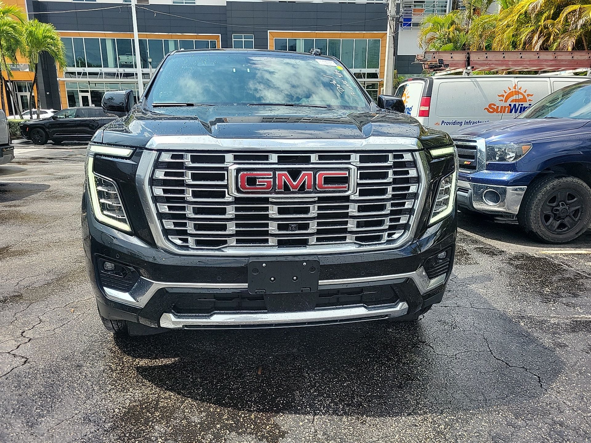 2025 GMC Yukon Denali