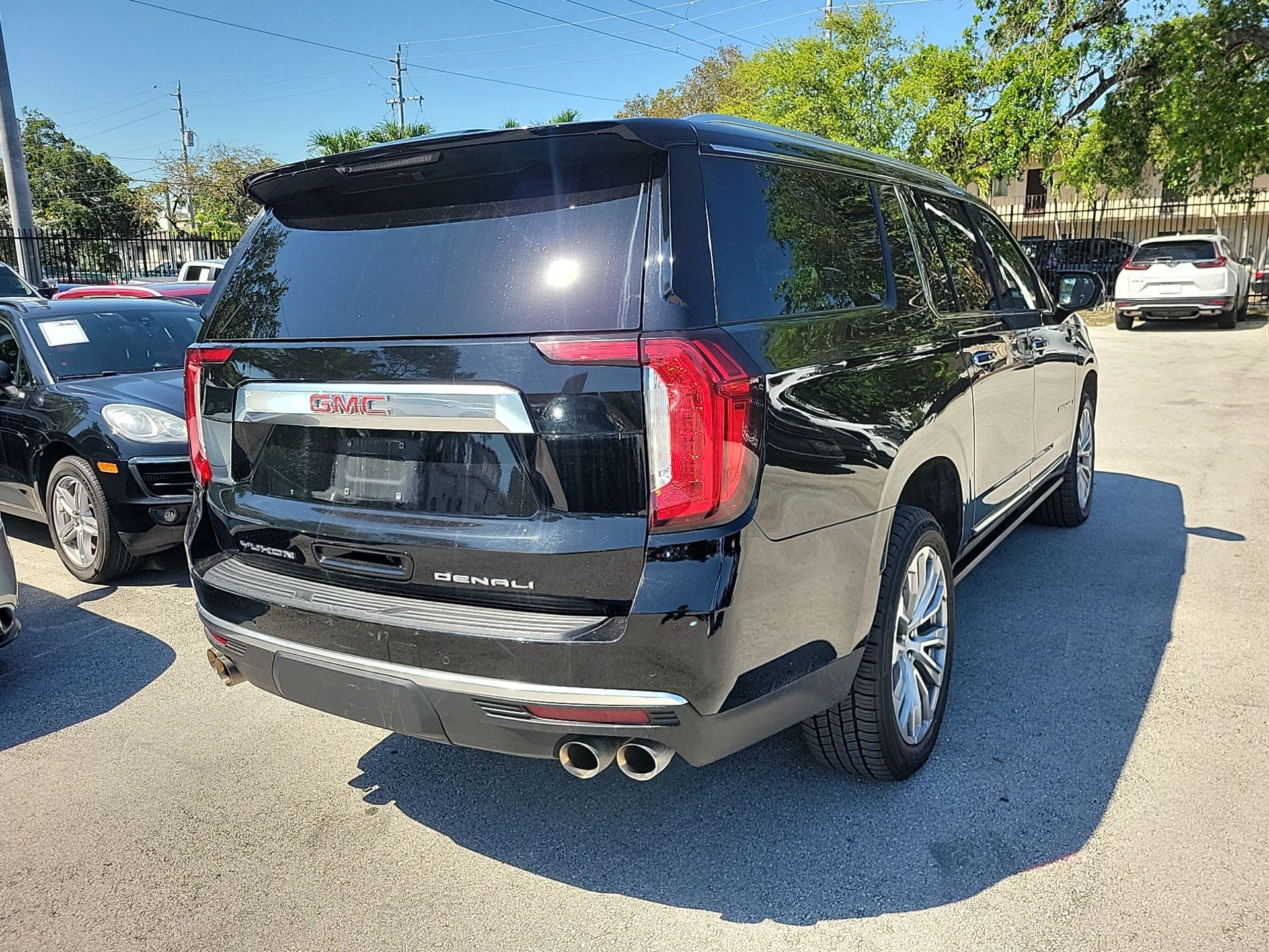 2023 GMC Yukon XL Denali