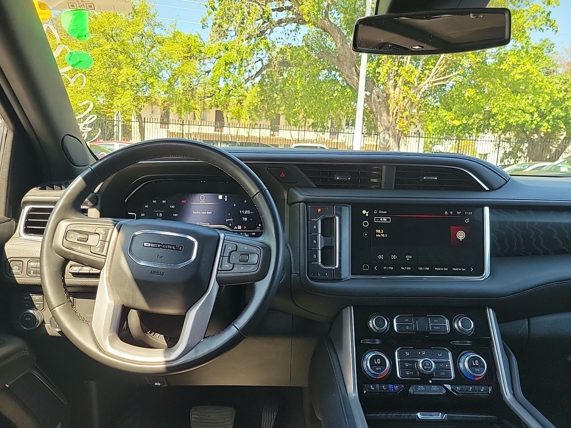 2023 GMC Yukon XL Denali