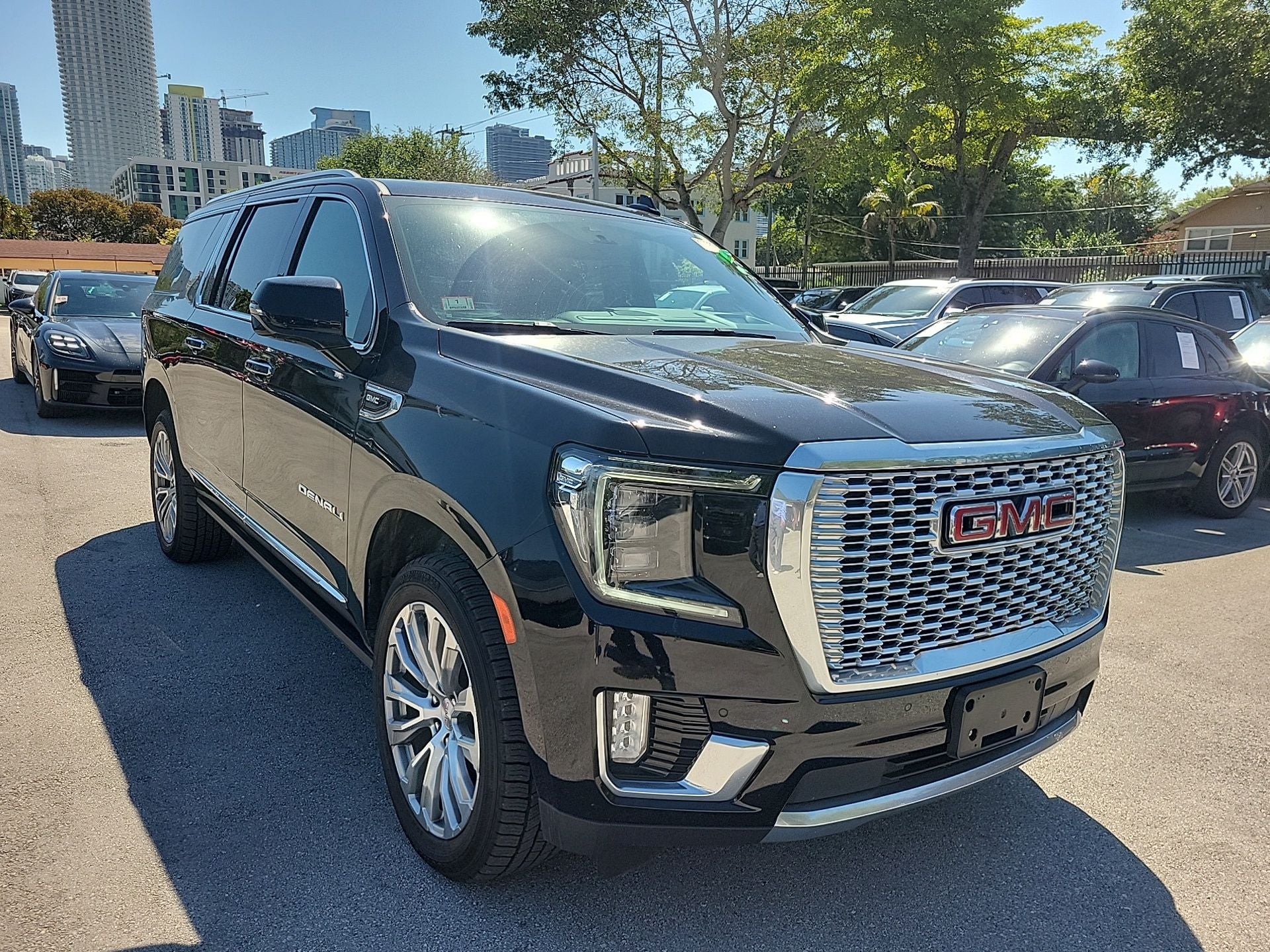 2023 GMC Yukon XL Denali