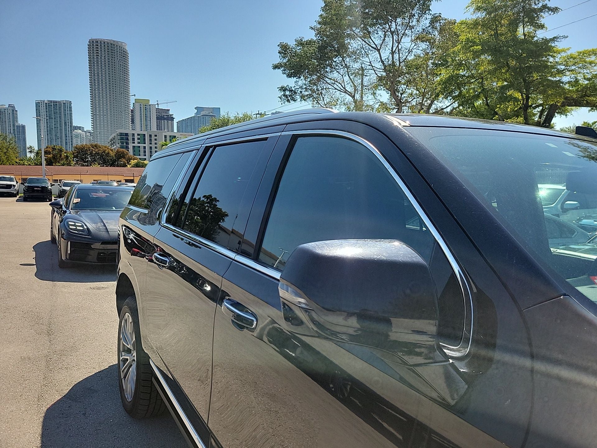 2023 GMC Yukon XL Denali